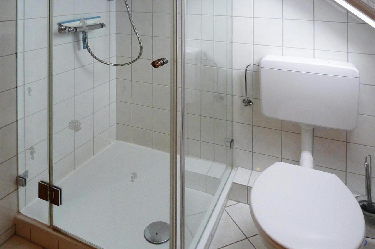 Holiday Apartment An Der Meisse, Bergen Bleckmar Eksteriør bilde