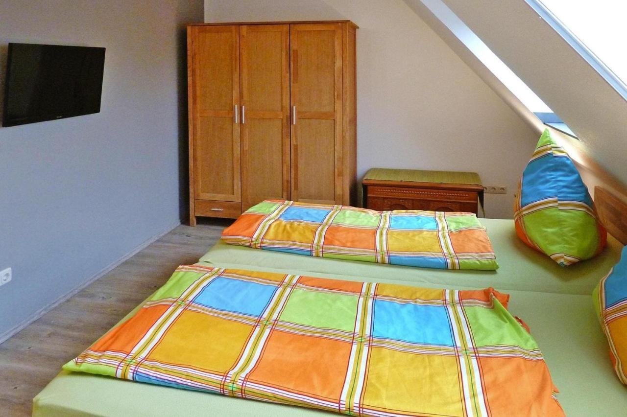 Holiday Apartment An Der Meisse, Bergen Bleckmar Eksteriør bilde